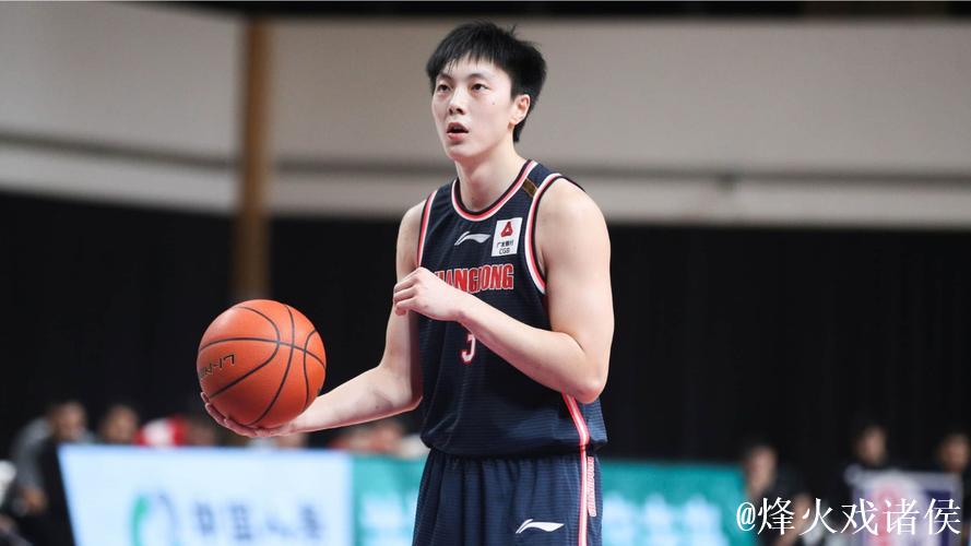 古德温26分山西双杀广东 胡明轩25分难救主 古德温26分山西双杀广东 胡明轩25分难救主