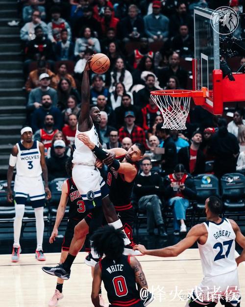 CBA俱乐部杯:爱德华兹23+7+5 江苏逆转辽宁 CBA俱乐部杯:爱德华兹23+7+5 江苏逆转辽宁